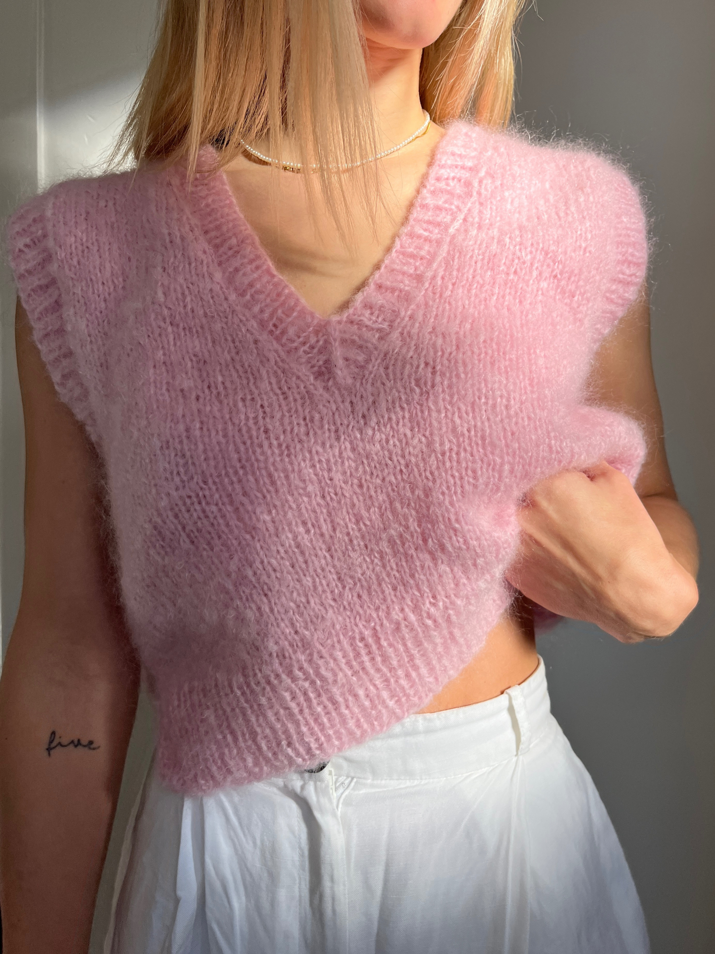ALISON KNIT VEST PINK