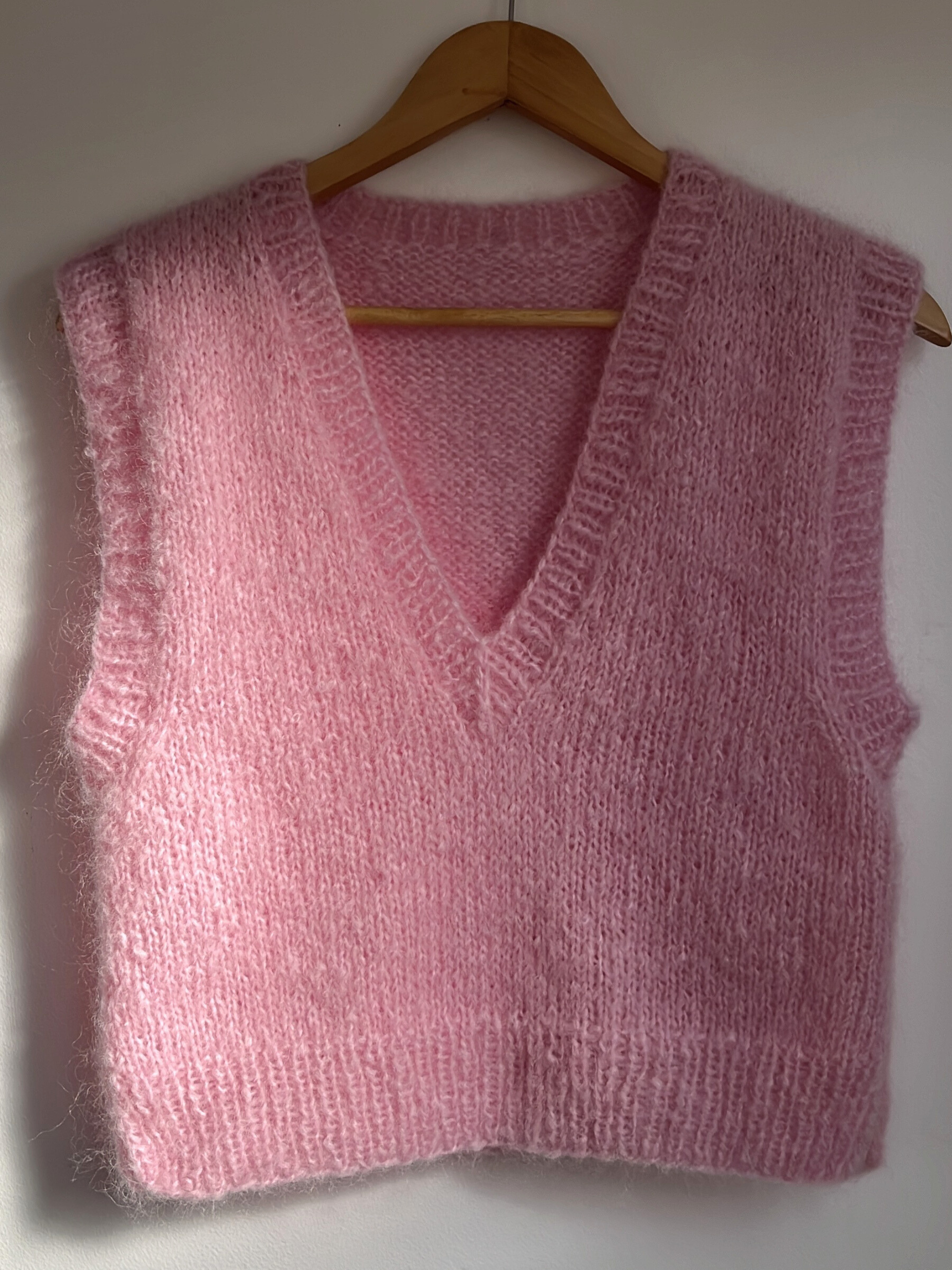 Alison Knit Vest Pink